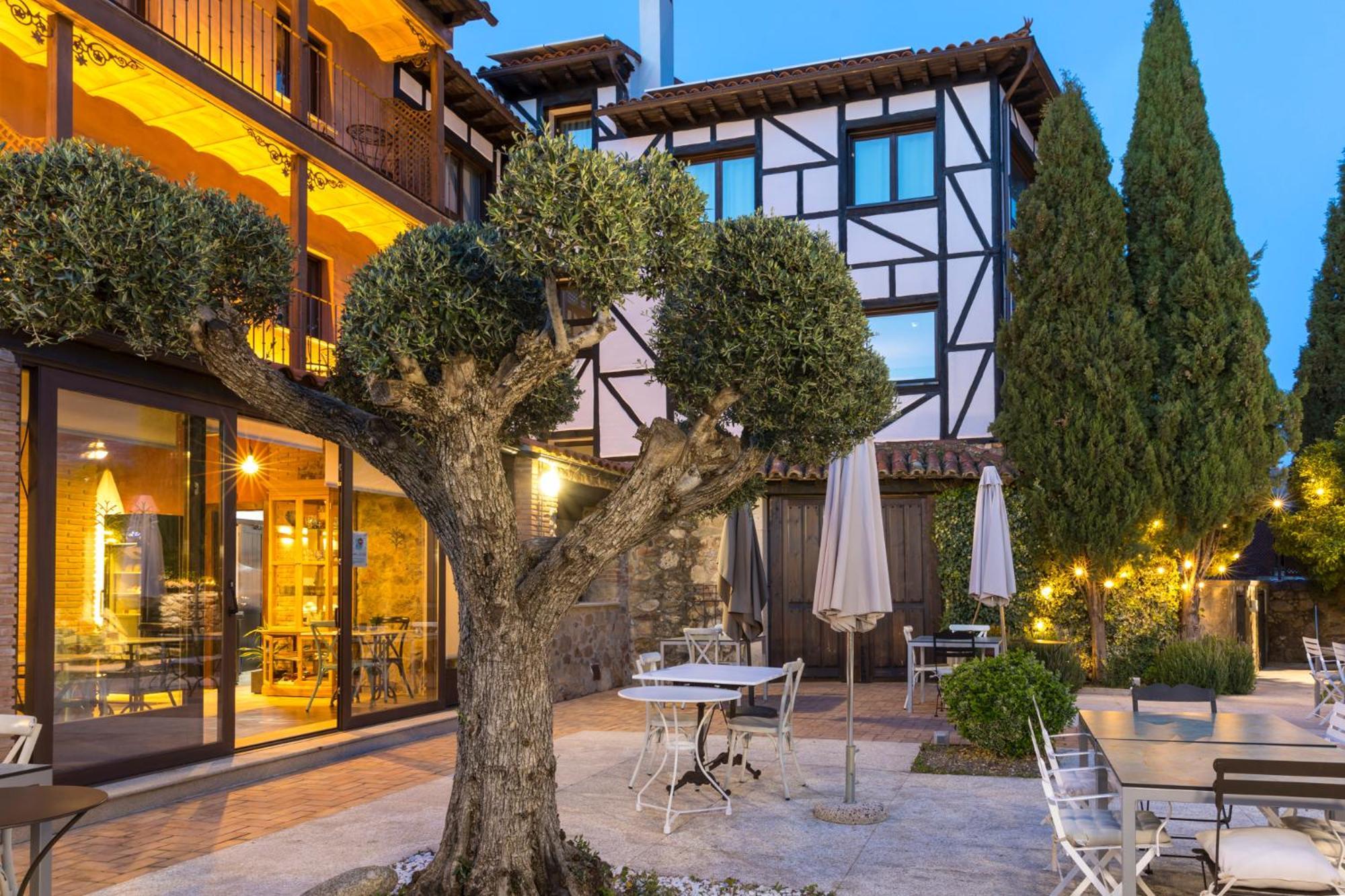 Hotel Aura del Jerte Esterno foto